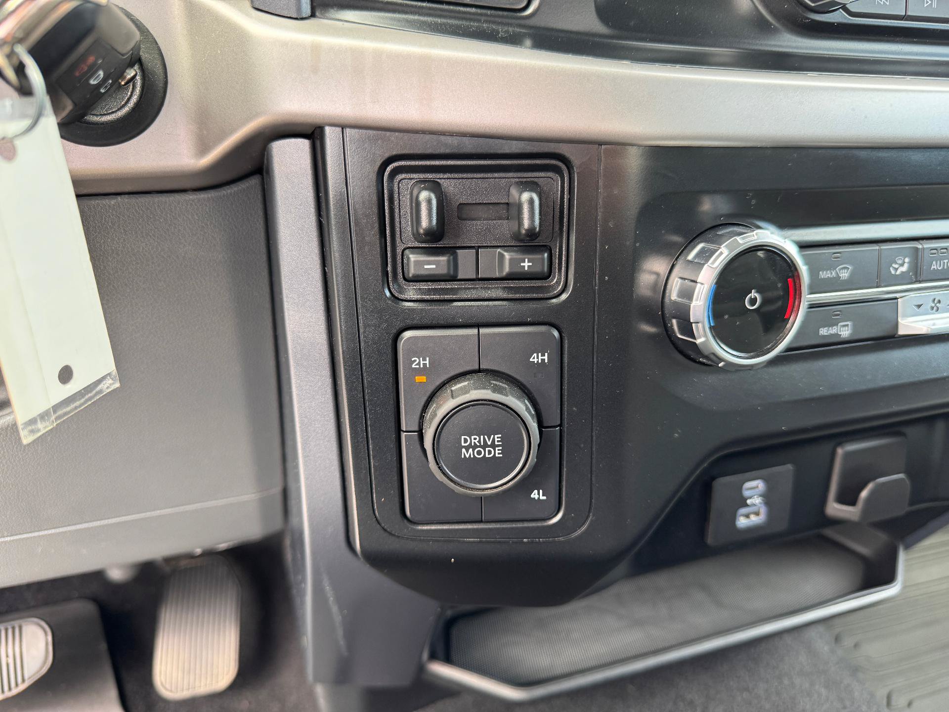 Used 2023 Ford F150 XLT w/ Equipment Group 301A Mid AWD/4WD image 28