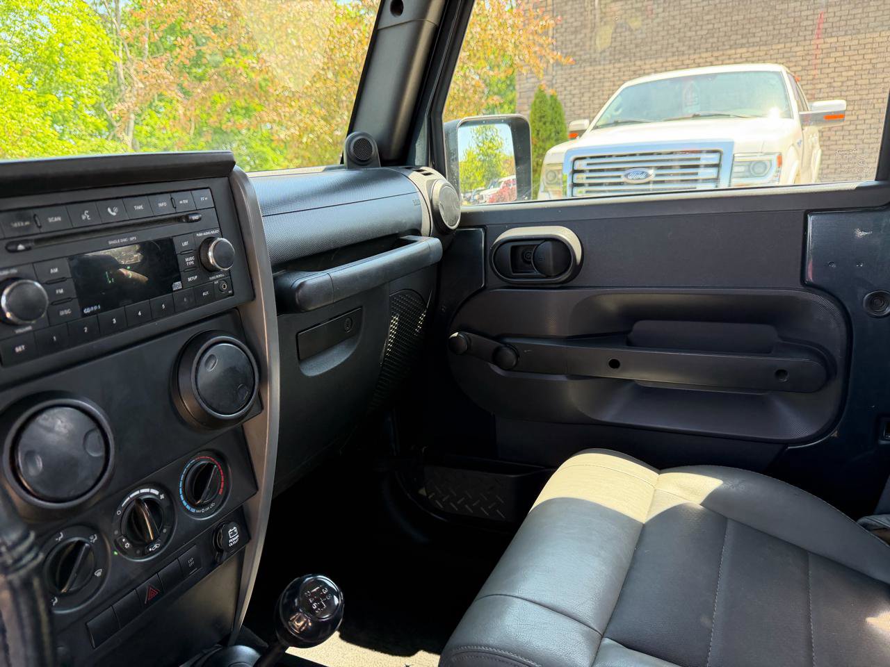 Used 2008 Jeep Wrangler X AWD/4WD image 13
