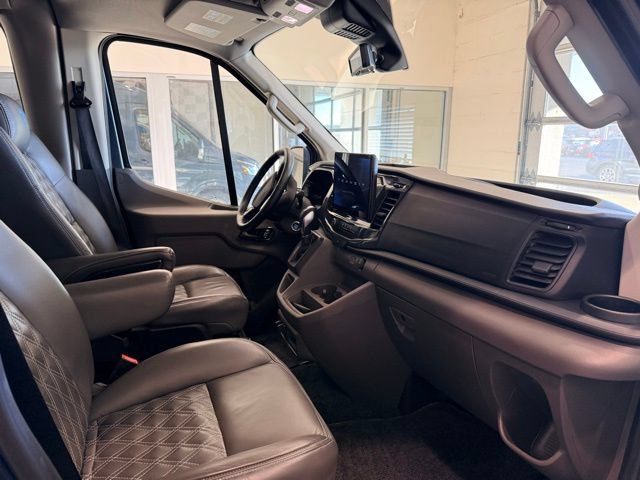 New 2023 Ford Transit 250 Medium Roof AWD w/ Exterior Upgrade Package image 20