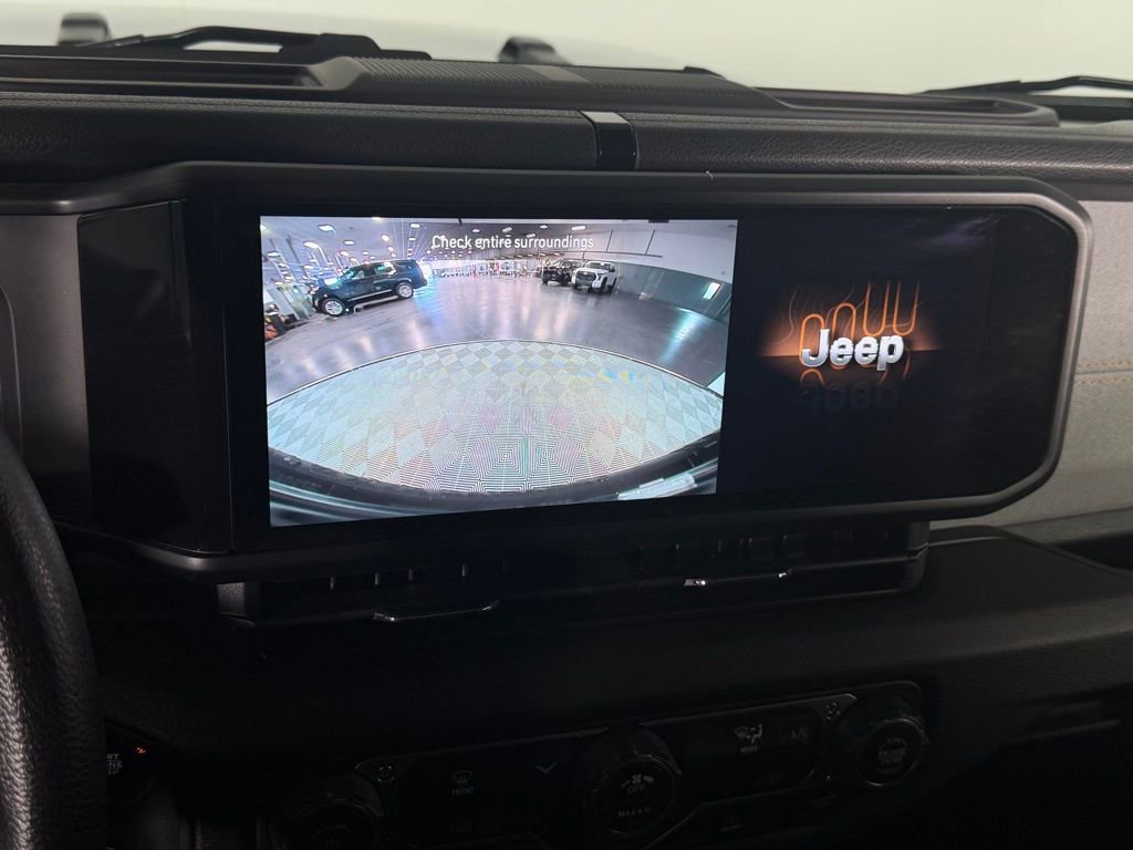 Used 2025 Jeep Wrangler Sport image 14