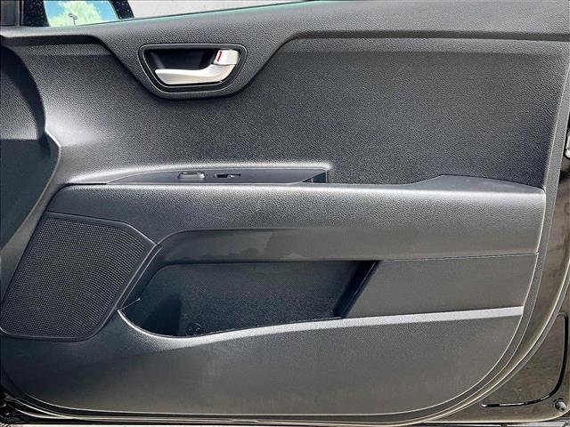 Used 2023 Kia Rio S w/ Technology Package image 19