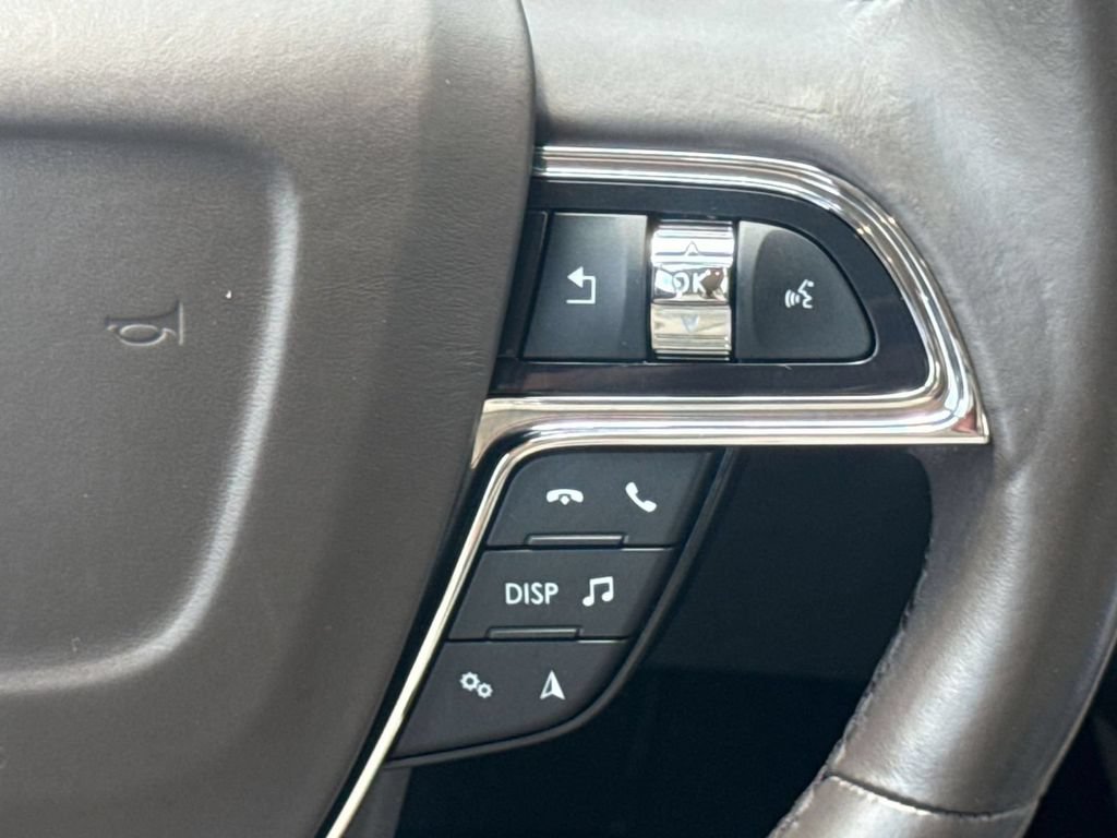 Certified 2023 Lincoln Nautilus Reserve AWD/4WD image 21