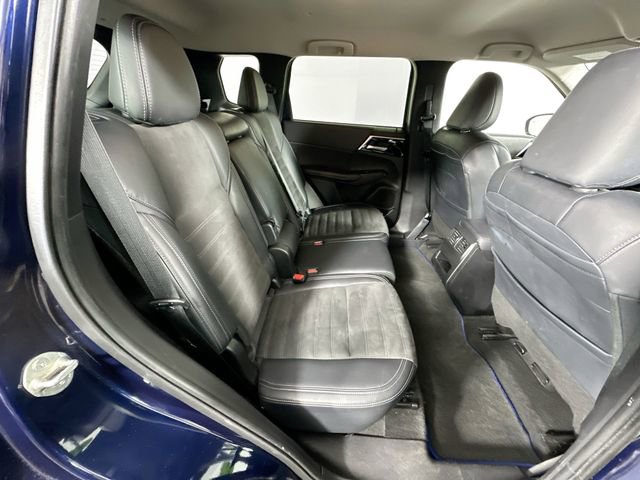 Used 2024 Mitsubishi Outlander SE image 28