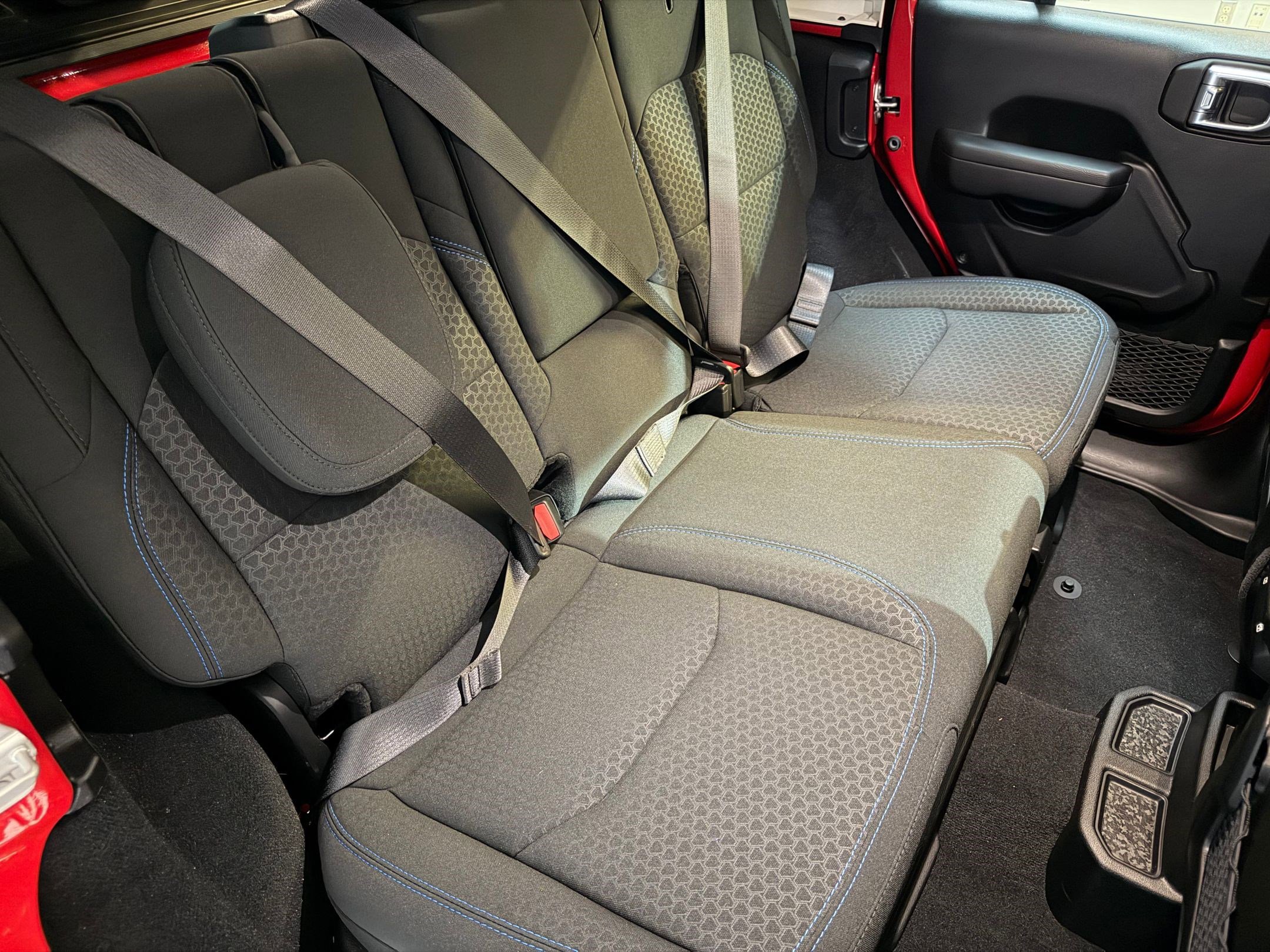 Used 2024 Jeep Wrangler Unlimited Rubicon 4xe w/ Safety Group image 42