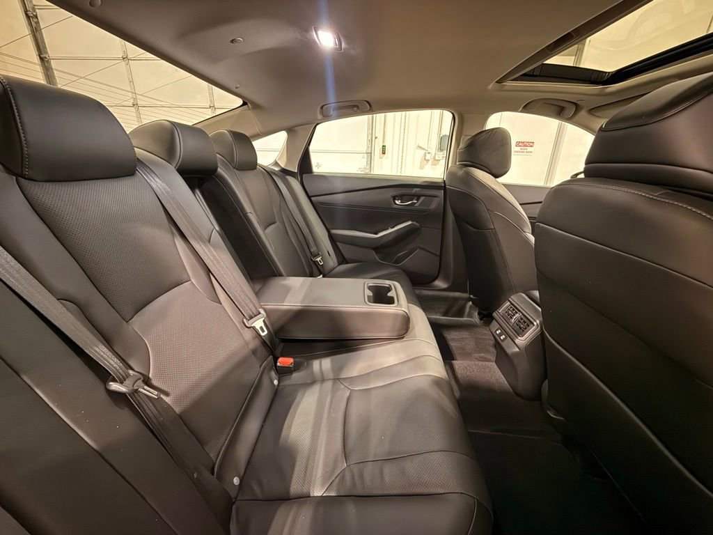 Used 2025 Honda Accord EX-L image 31