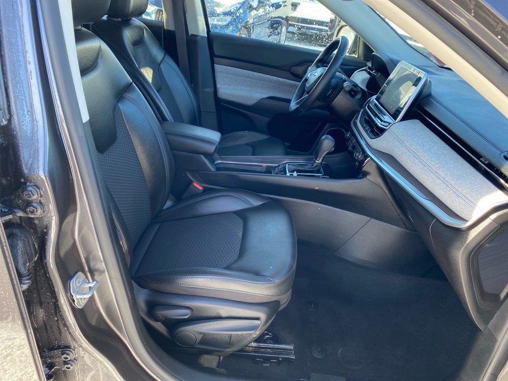 Used 2022 Jeep Compass Latitude w/ Convenience Group AWD/4WD image 27