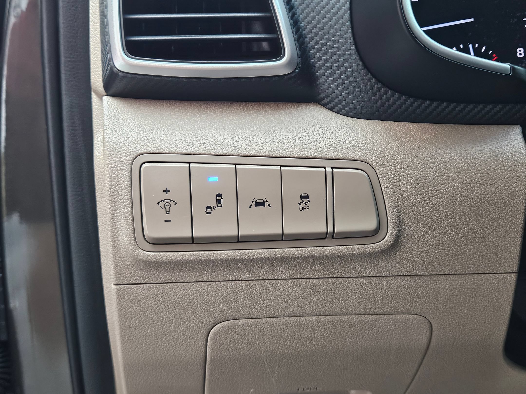 Used 2020 Hyundai Tucson Value FWD image 19