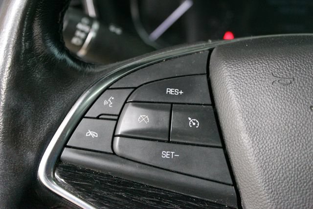 Used 2022 Cadillac XT5 Premium Luxury AWD/4WD image 15