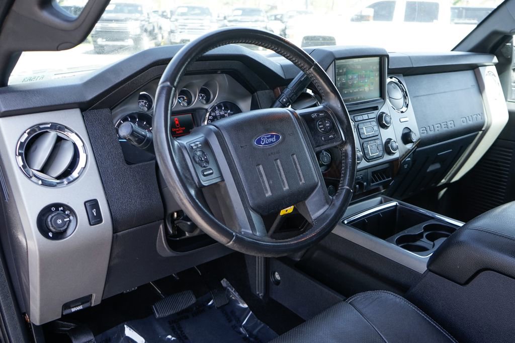 Used 2016 Ford F350 Lariat w/ Lariat Ultimate Package AWD/4WD image 21