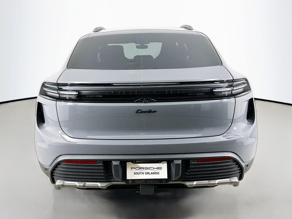 New 2025 Porsche Macan Turbo Electric image 10