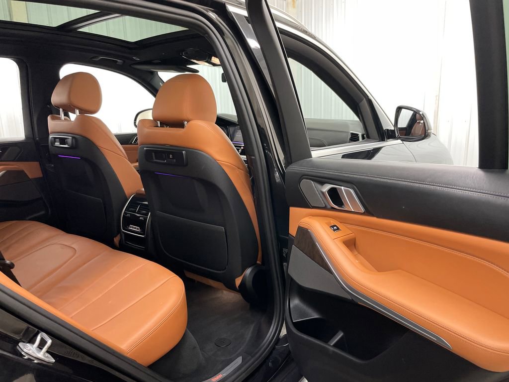 Used 2019 BMW X5 xDrive40i w/ Premium Package 2 AWD/4WD image 41