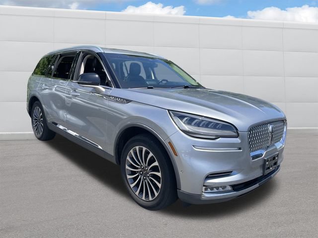Used 2020 Lincoln Aviator Reserve w/ Equipment Group 201A AWD/4WD image 11