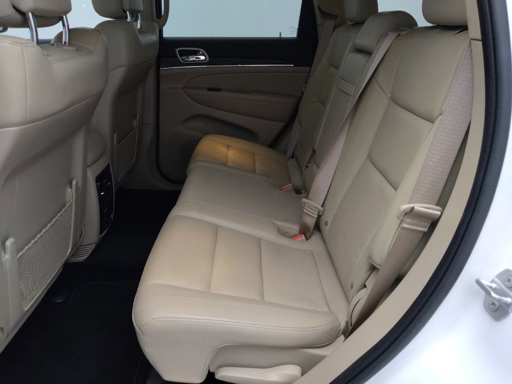 Used 2022 Jeep Grand Cherokee Limited w/ Tech Group image 18