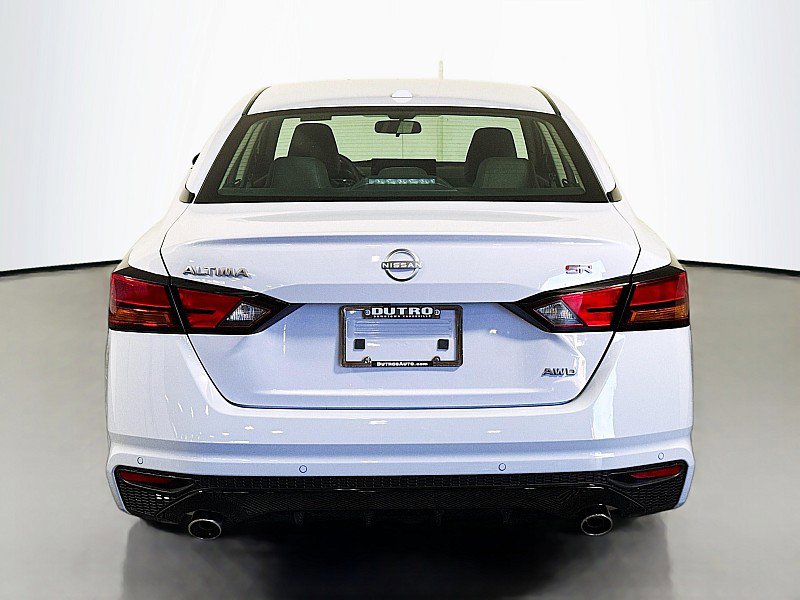New 2025 Nissan Altima 2.5 SR w/ SR Premium Package image 6