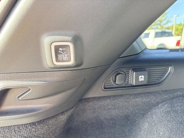 Used 2024 Jeep Grand Cherokee Overland w/ Trailer Tow Package image 34