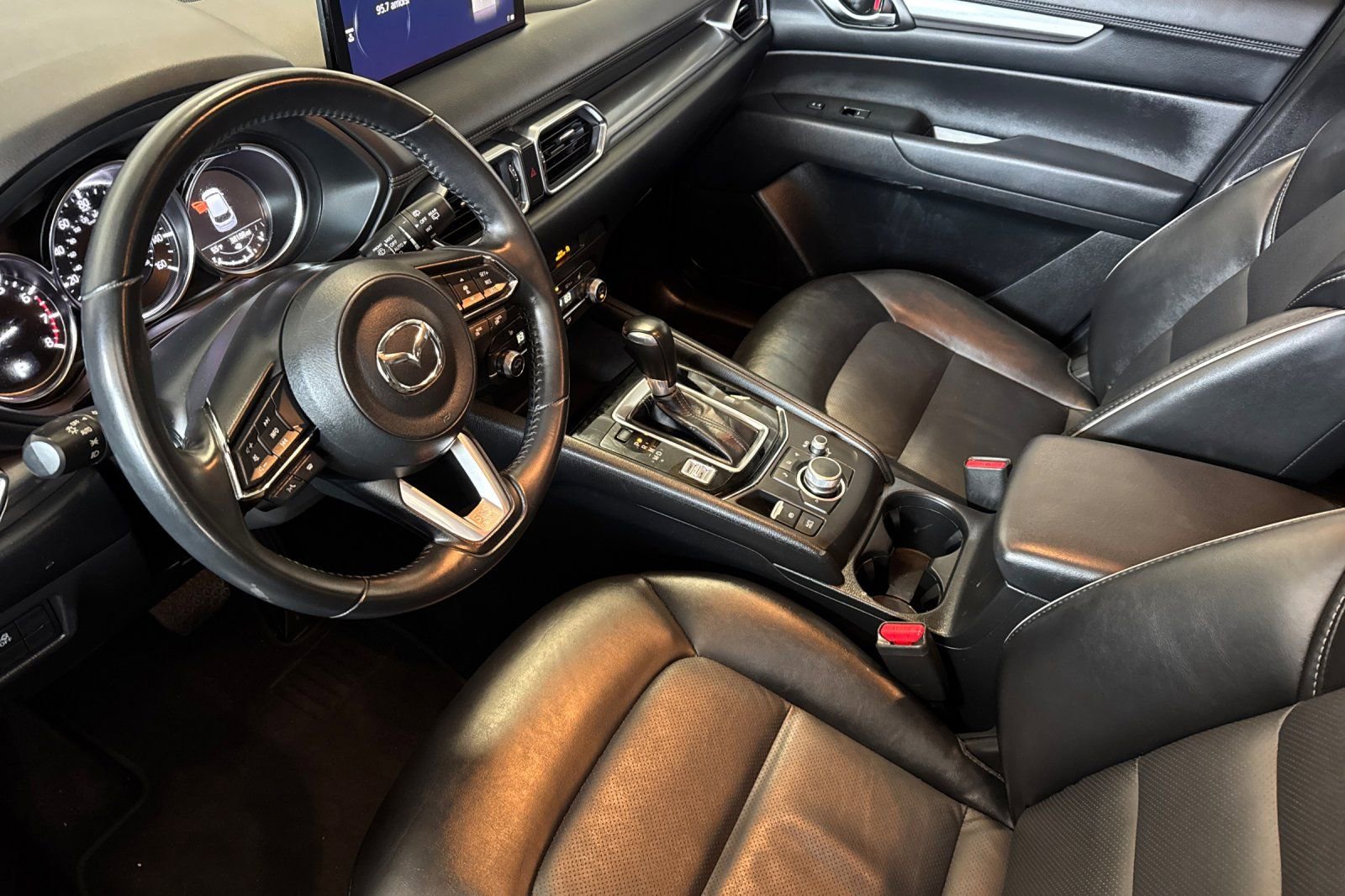 Used 2024 MAZDA CX-5 AWD 2.5 S w/ Select Package image 11