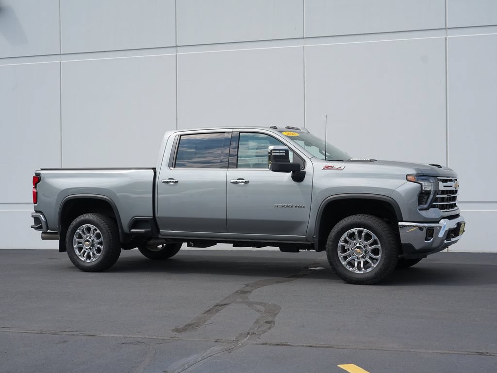Certified 2025 Chevrolet Silverado 3500 LTZ w/ LTZ Plus Package AWD/4WD image 2