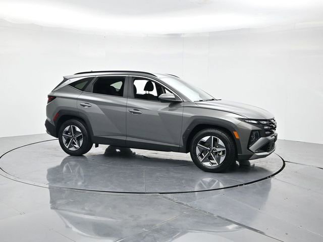 Used 2025 Hyundai Tucson SEL video 3
