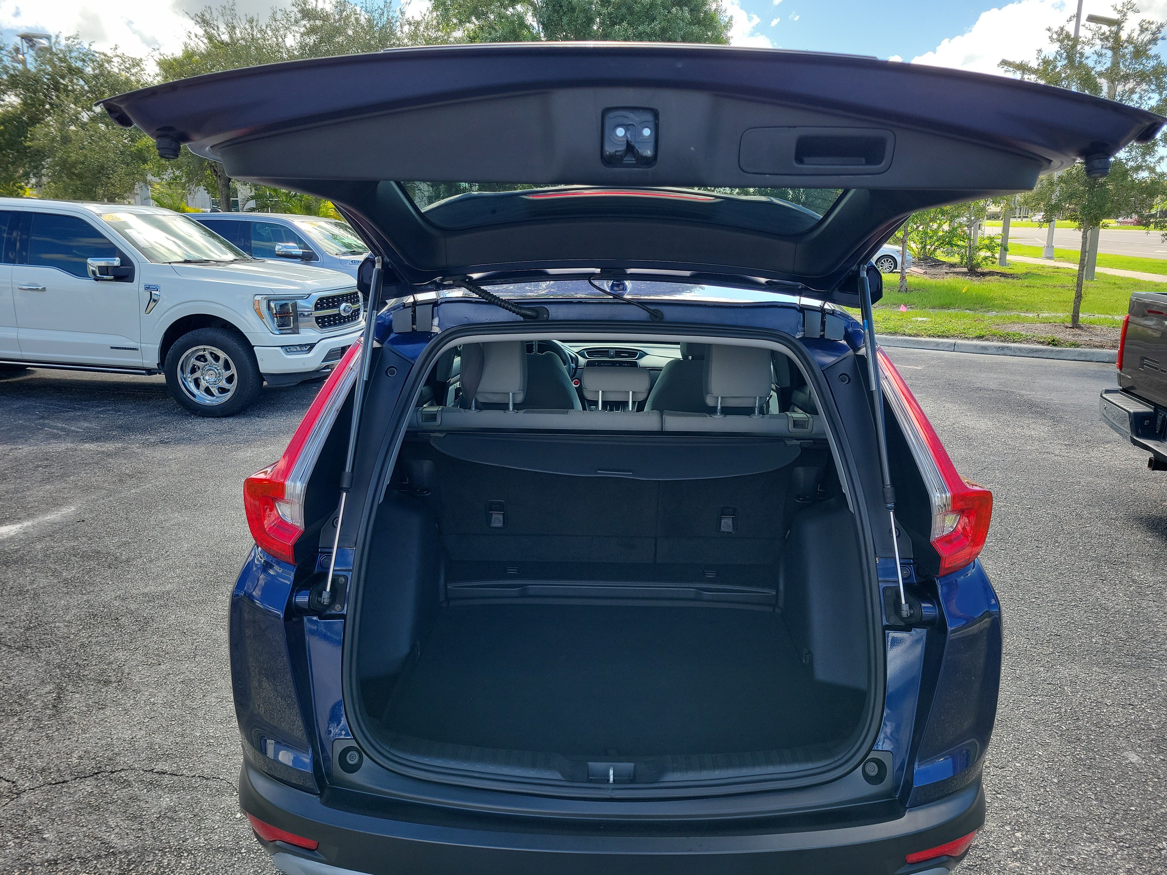 Used 2018 Honda CR-V EX image 8