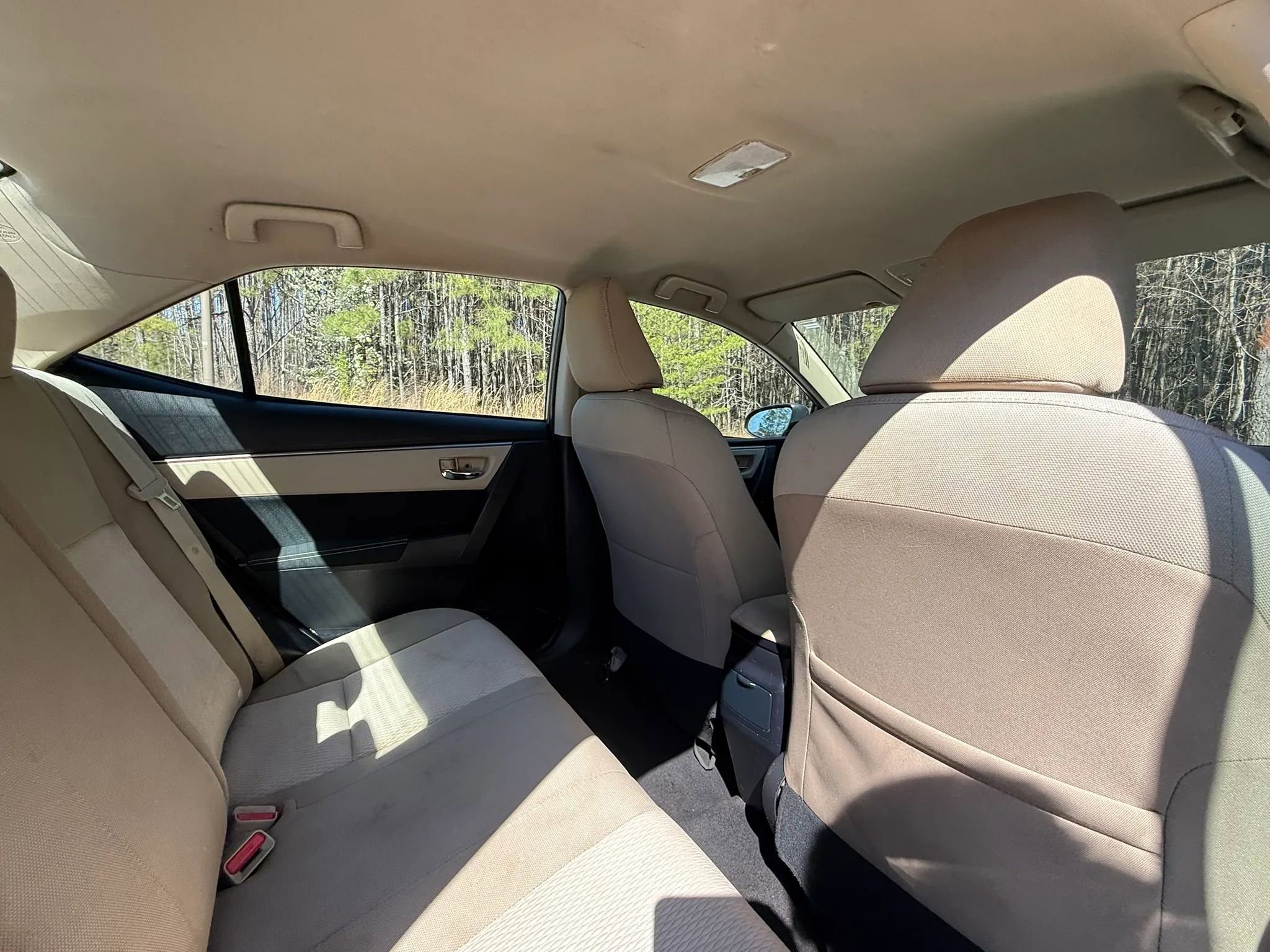 Used 2014 Toyota Corolla LE FWD image 21