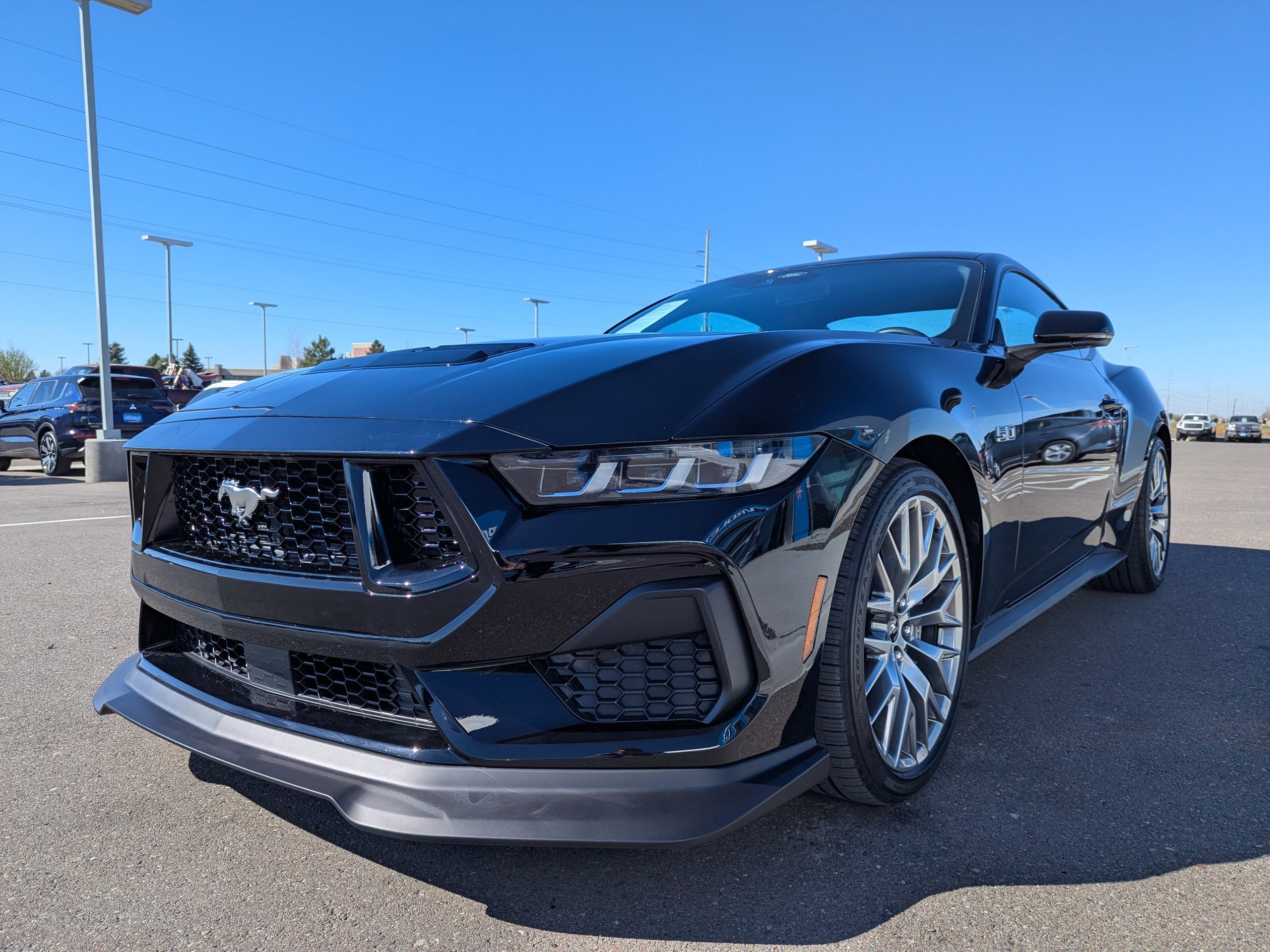 Used 2025 Ford Mustang GT Premium image 7