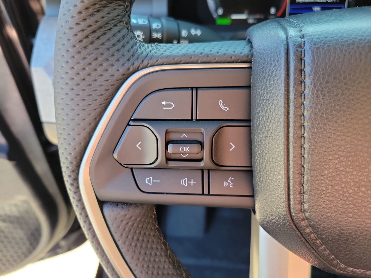 New 2025 Toyota Tacoma Trailhunter image 19