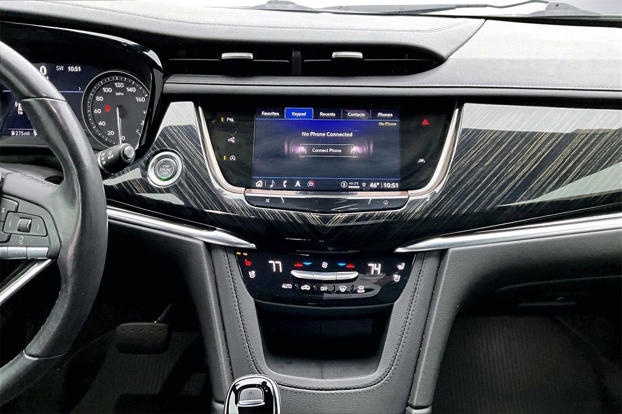 Used 2022 Cadillac XT6 Premium Luxury w/ Technology Package image 12