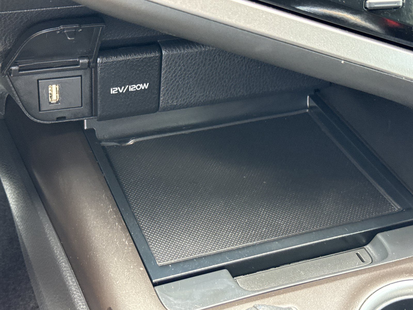 Used 2024 Toyota Camry LE FWD image 23