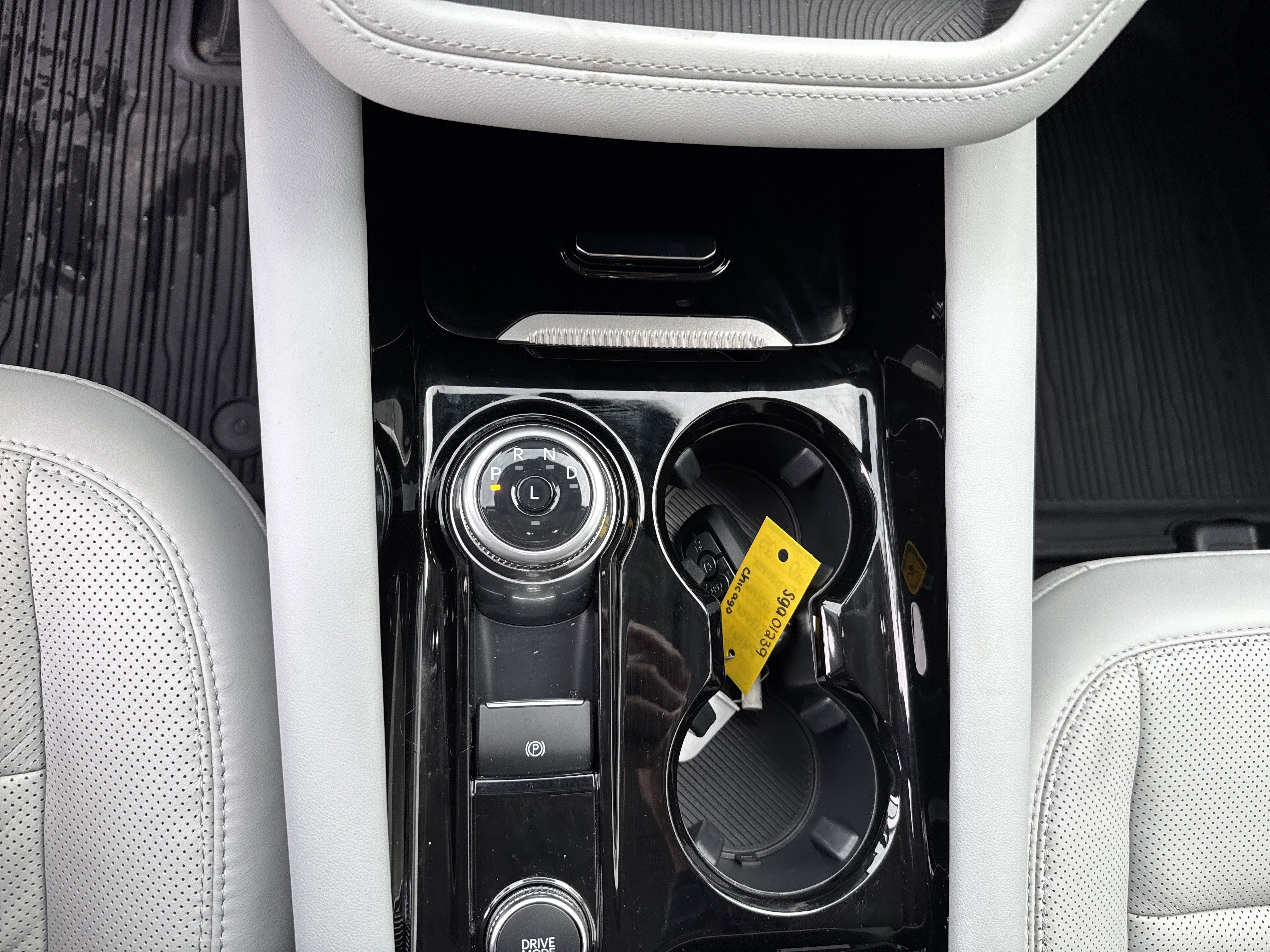 Used 2025 Ford Explorer Platinum w/ Ultimate Package image 36