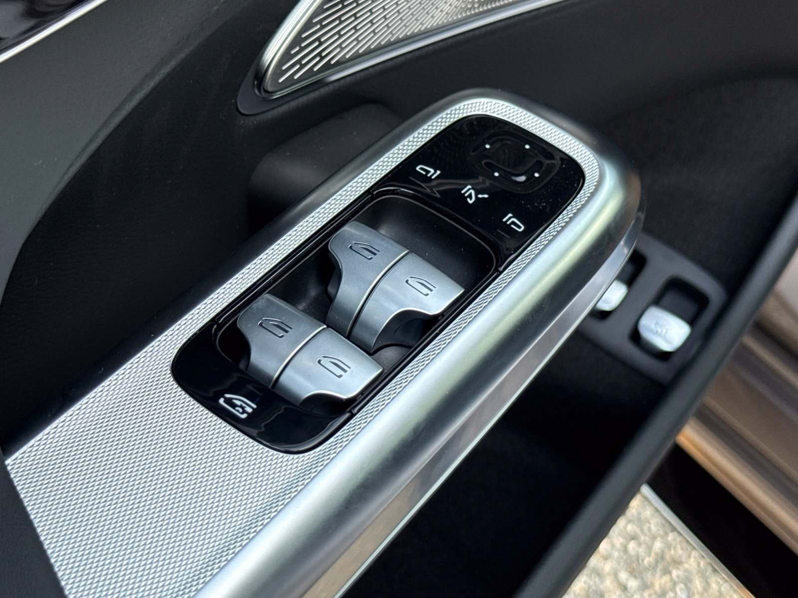 New 2027 Mercedes-Benz E 53 AMG e 4MATIC Sedan image 17
