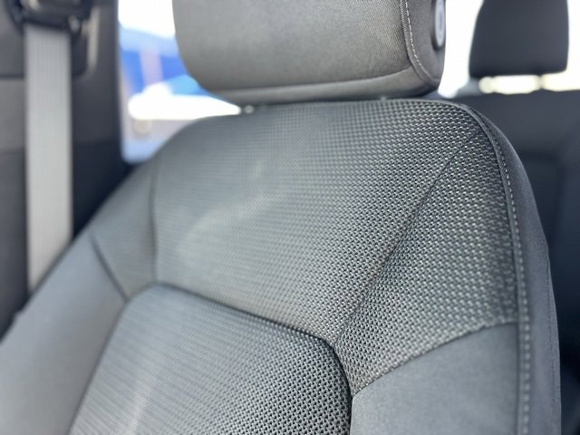 New 2026 GMC Canyon Elevation w/ Convenience Package image 11