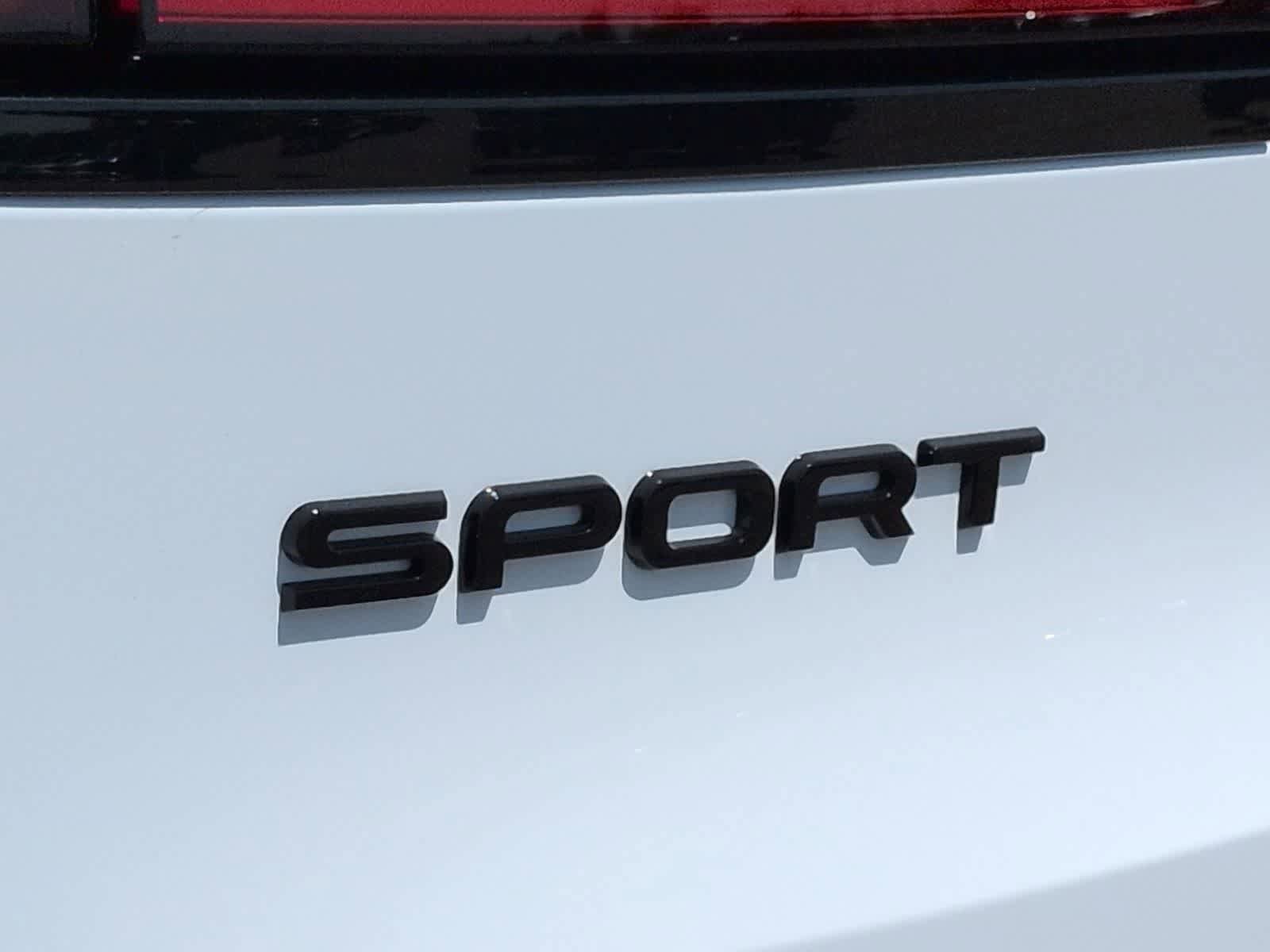 Certified 2026 Land Rover Range Rover Sport SE AWD/4WD image 12