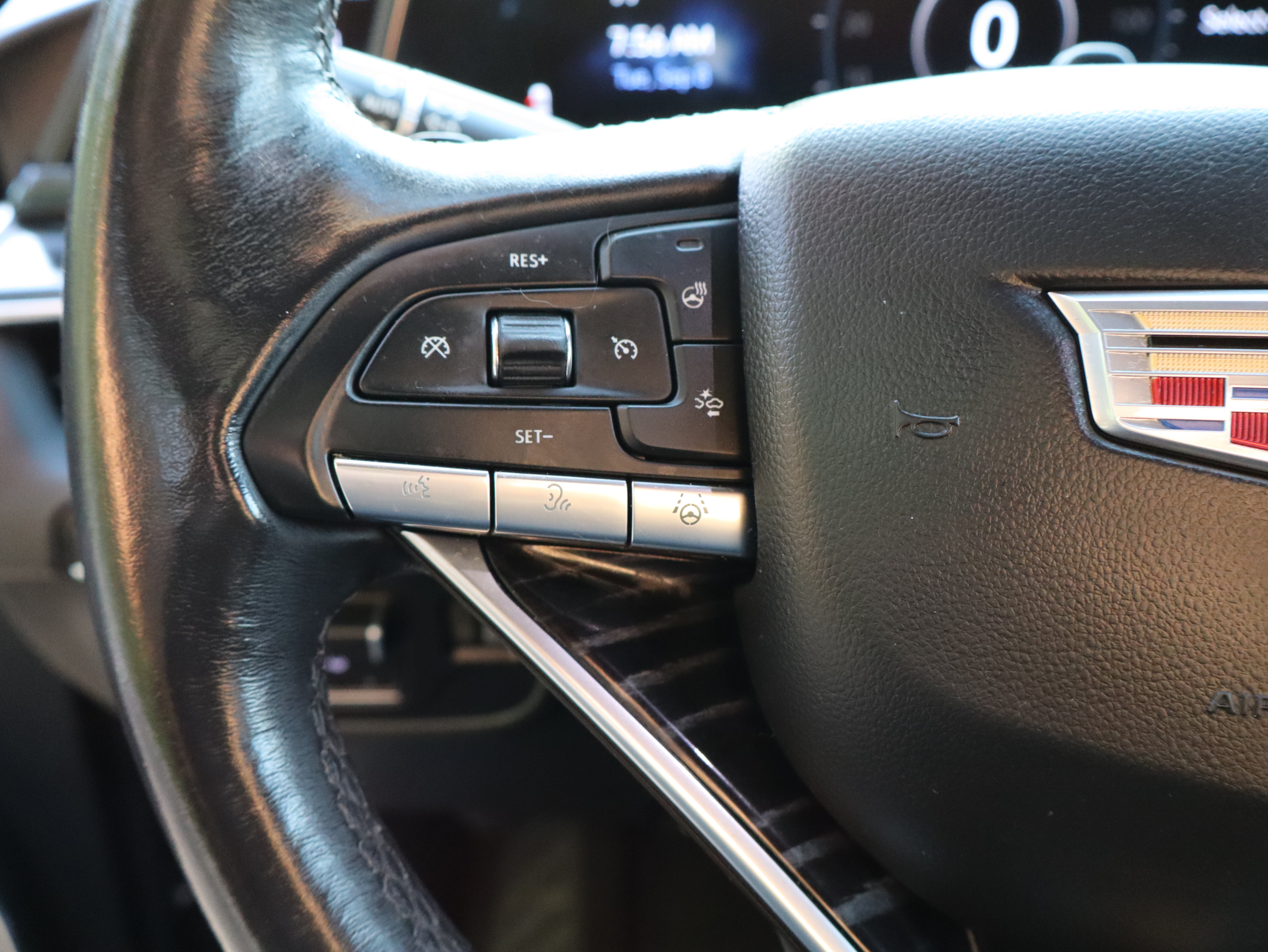 Certified 2022 Cadillac Escalade Sport RWD image 25