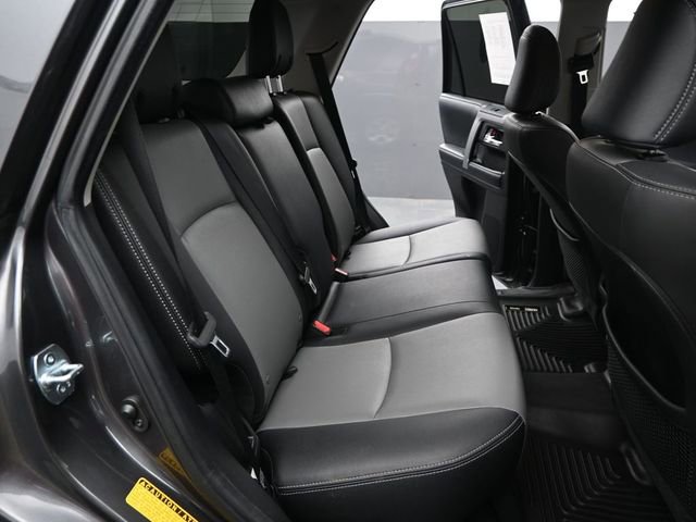 Used 2019 Toyota 4Runner SR5 Premium image 17