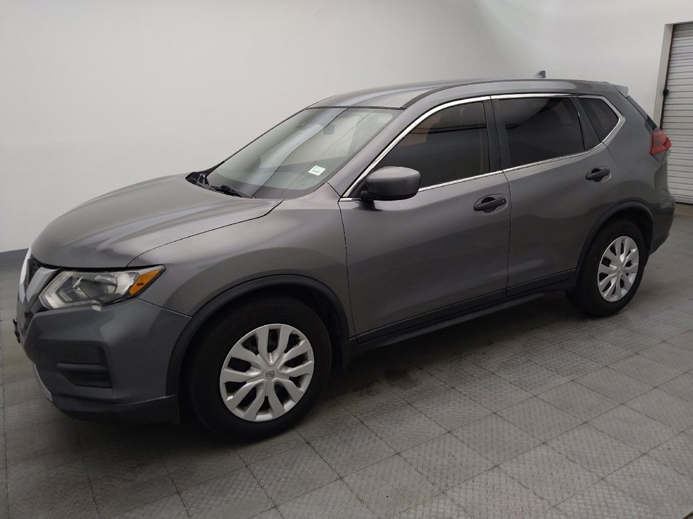 Used 2020 Nissan Rogue S FWD image 2