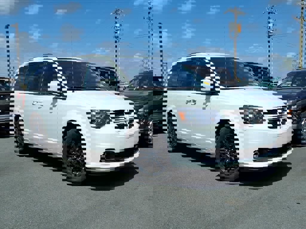 Used 2019 Dodge Grand Caravan GT image 1