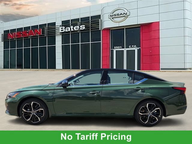 New 2026 Nissan Altima 2.5 SR FWD image 3