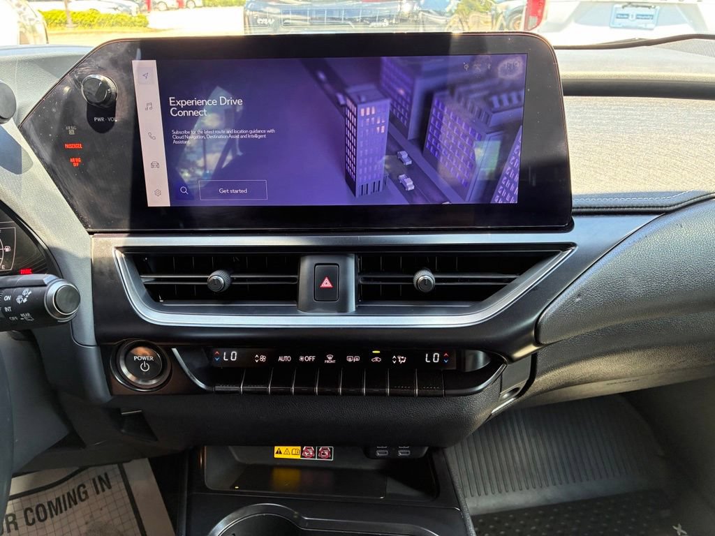 Used 2023 Lexus UX 250h AWD w/ Accessory Package (Z2) image 33