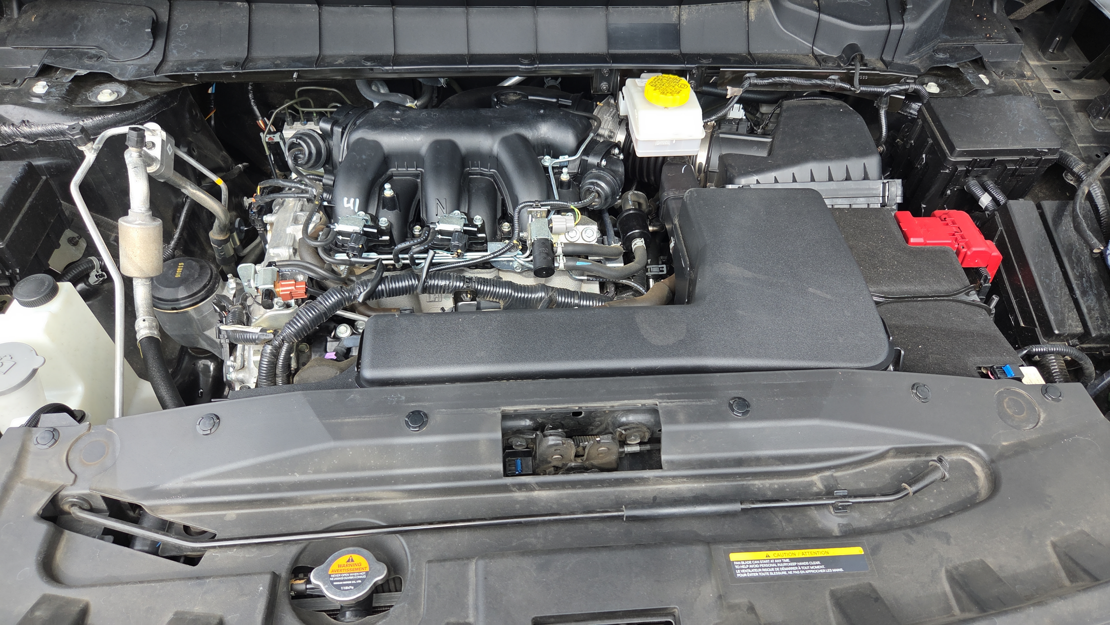 Used 2025 Nissan Pathfinder SL AWD/4WD image 22