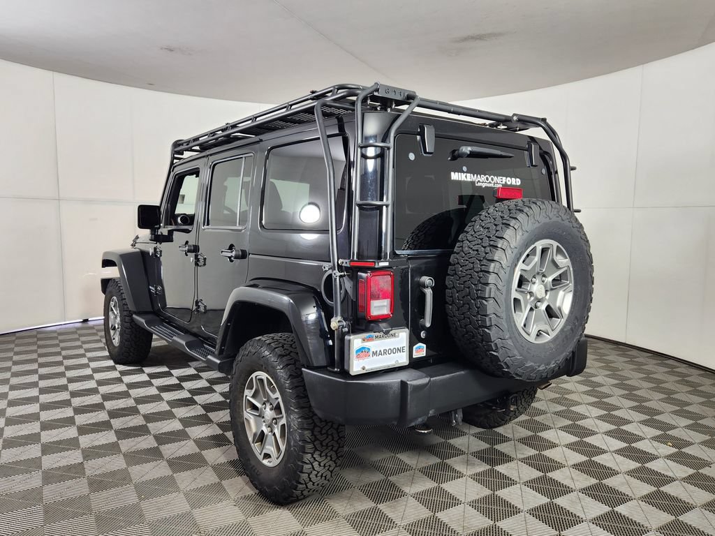 Used 2016 Jeep Wrangler Unlimited Rubicon w/ Connectivity Group AWD/4WD image 5