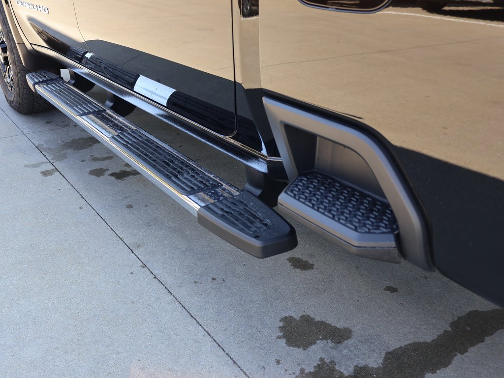 New 2026 GMC Sierra 3500 Denali w/ Denali Reserve Package image 10