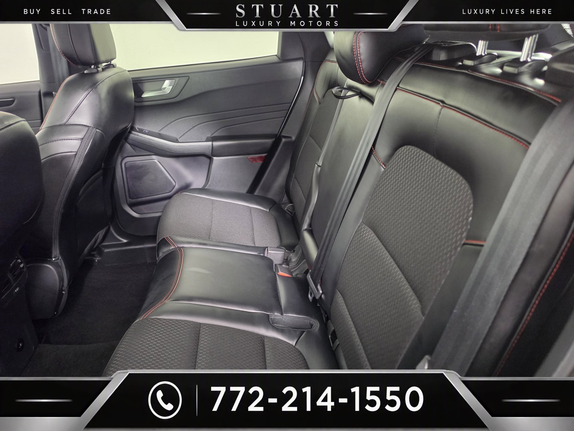 Used 2025 Ford Escape ST-Line w/ Equipment Group 301A FWD image 28
