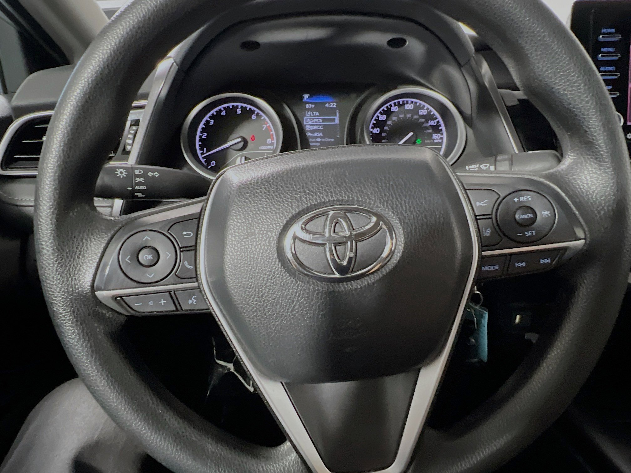Used 2024 Toyota Camry LE FWD image 18