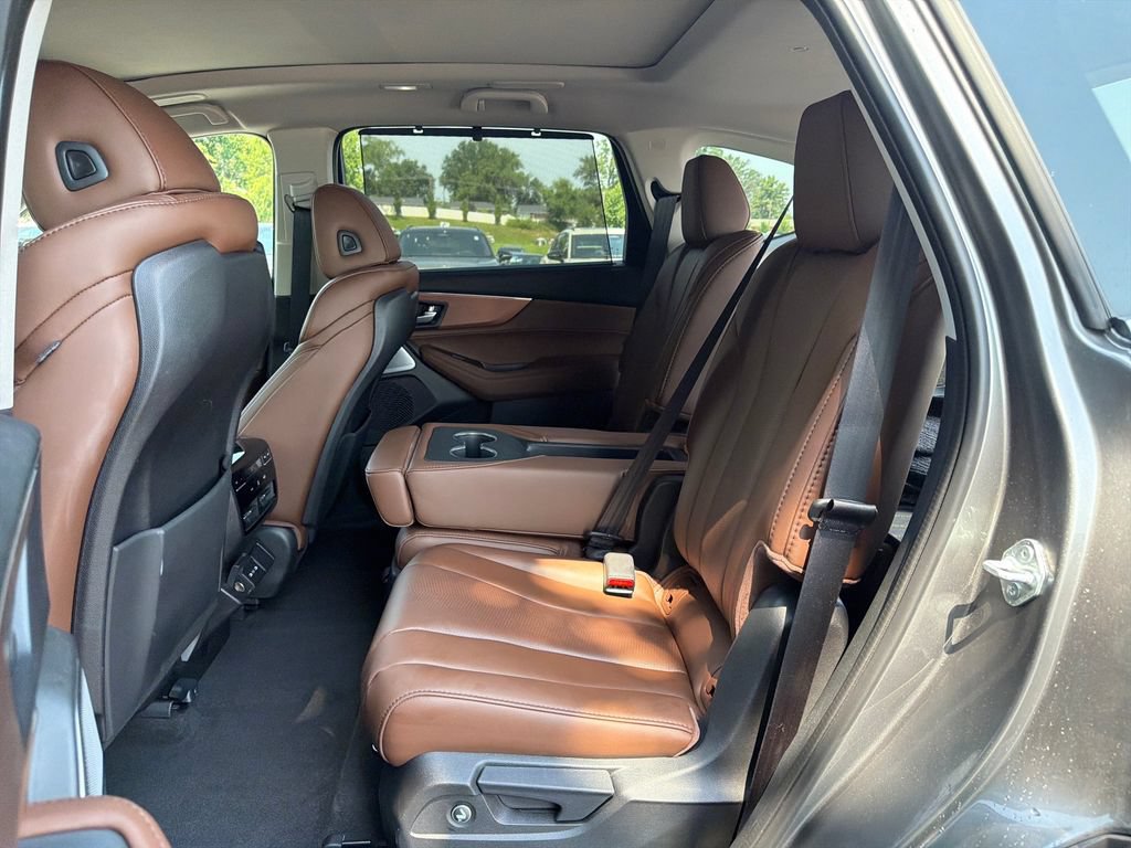 Used 2025 Acura MDX w/ Technology Package AWD/4WD image 43