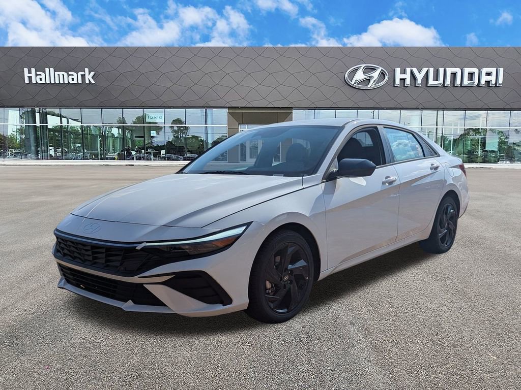 New 2026 Hyundai Elantra Sport FWD image 2