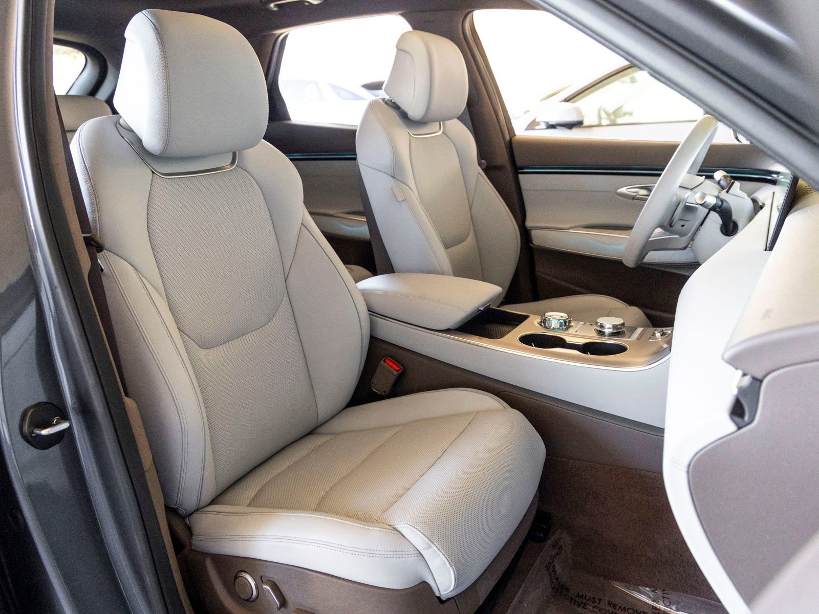 Used 2026 Genesis GV70 2.5T Advanced image 26