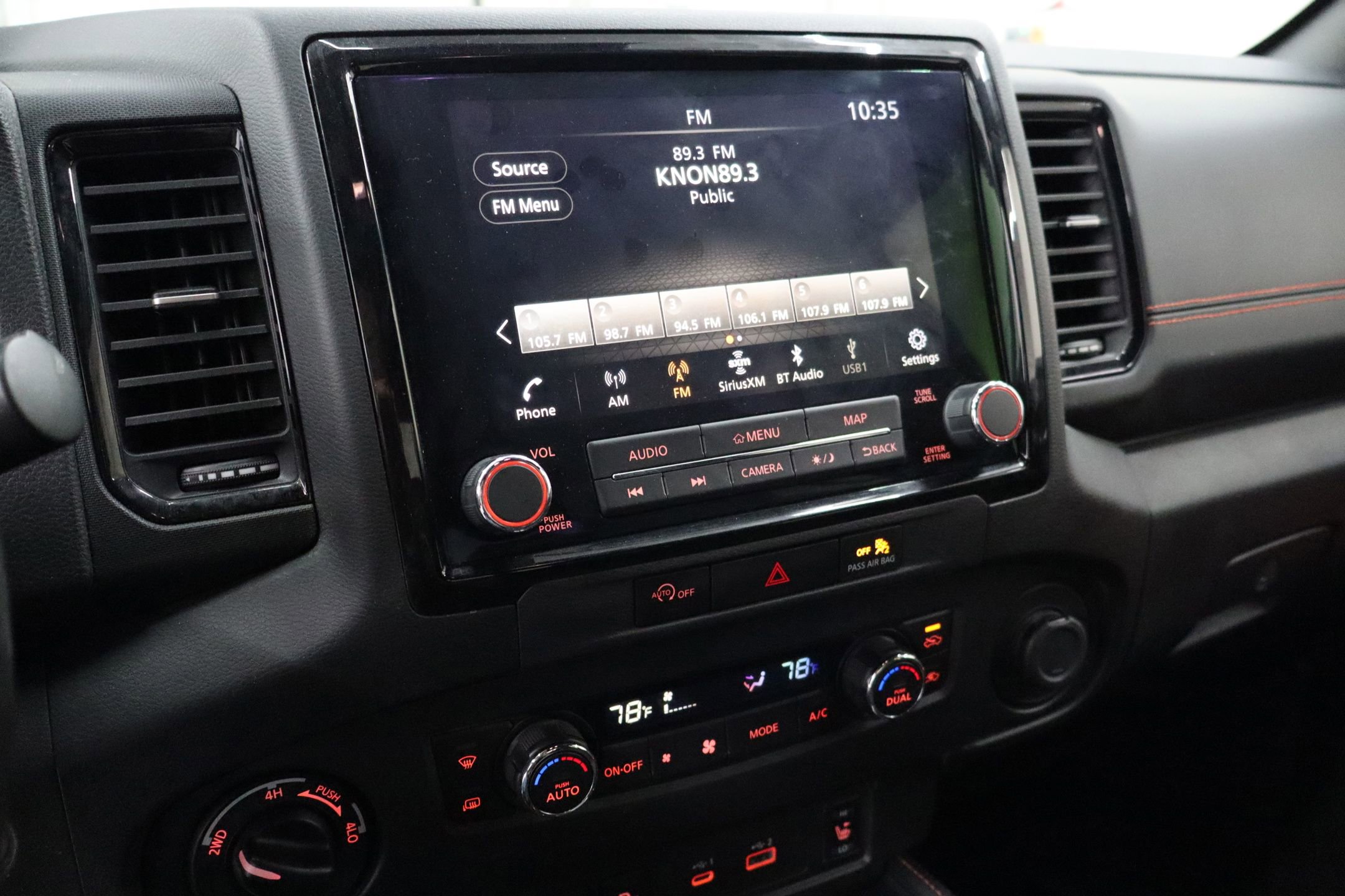 Used 2023 Nissan Frontier PRO-4X w/ Pro Convenience Package image 15