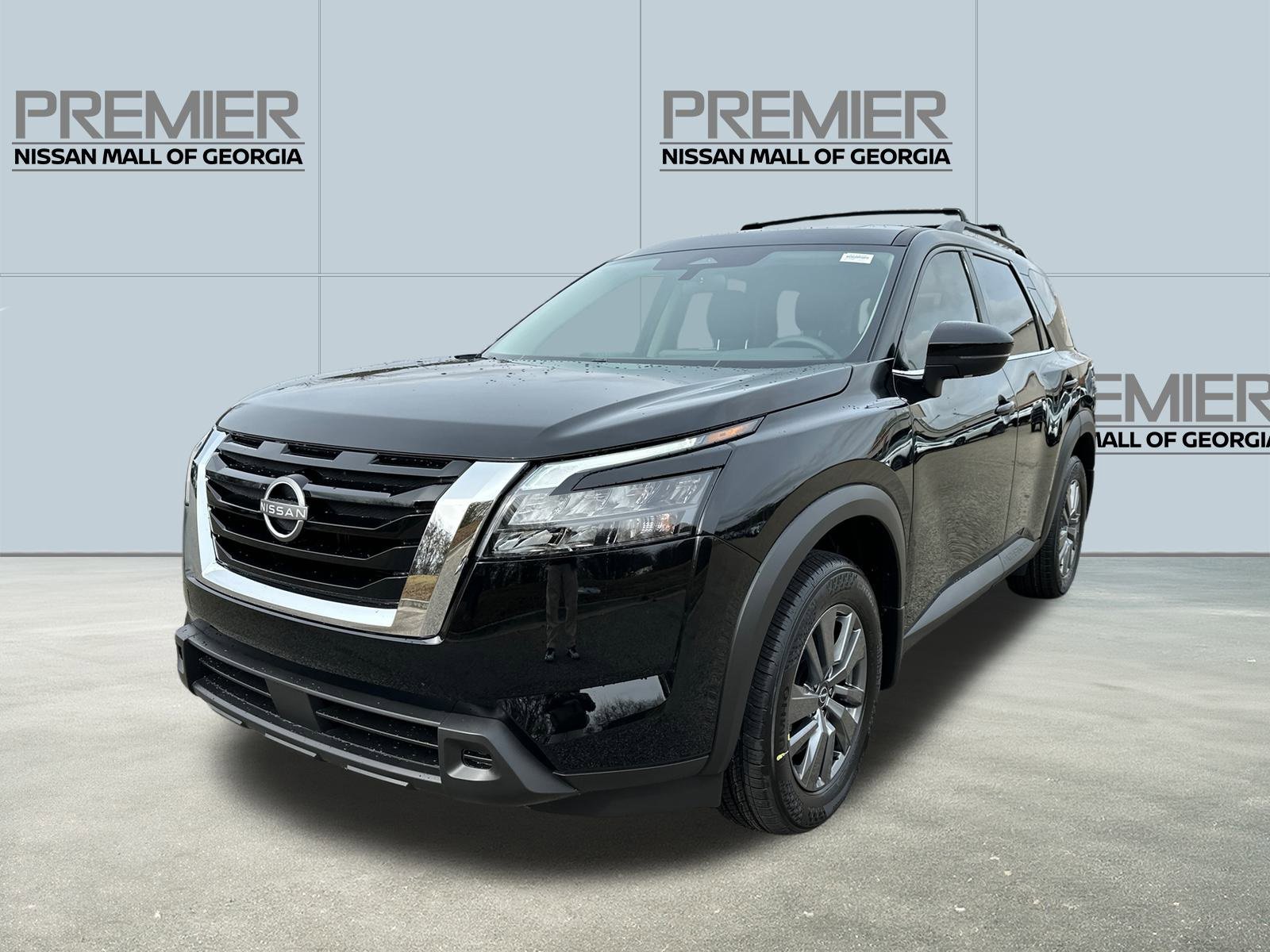 New 2025 Nissan Pathfinder SV w/ SV Premium Package