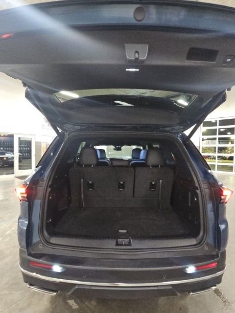 Used 2025 Buick Enclave Preferred image 37