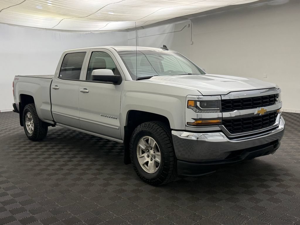 Used 2017 Chevrolet Silverado 1500 LT w/ Trailering Package AWD/4WD image 7